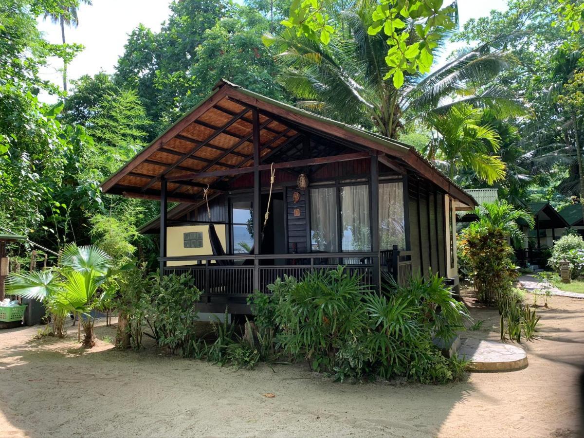 The Village Bunaken Kültér fotó