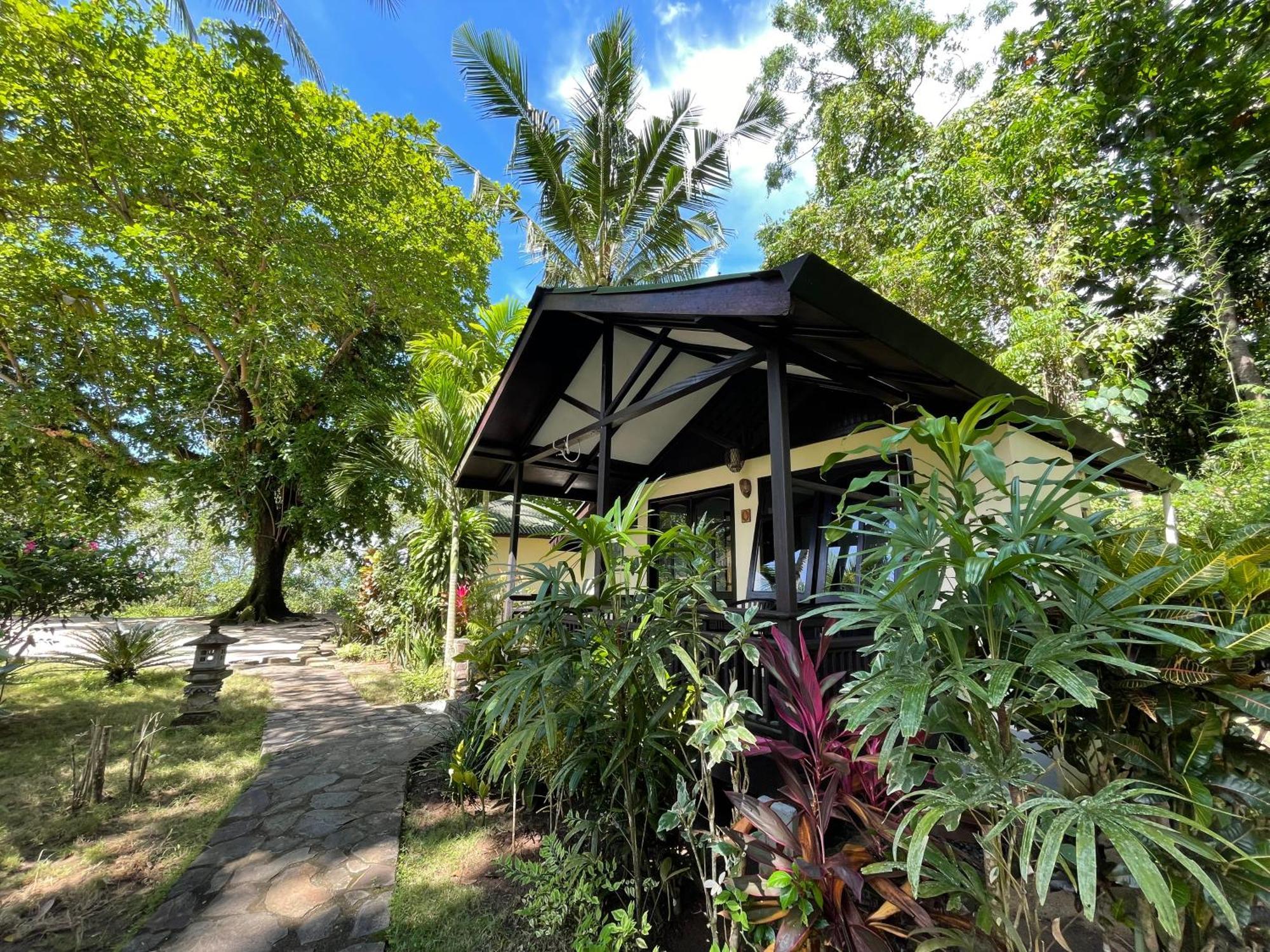 The Village Bunaken Kültér fotó