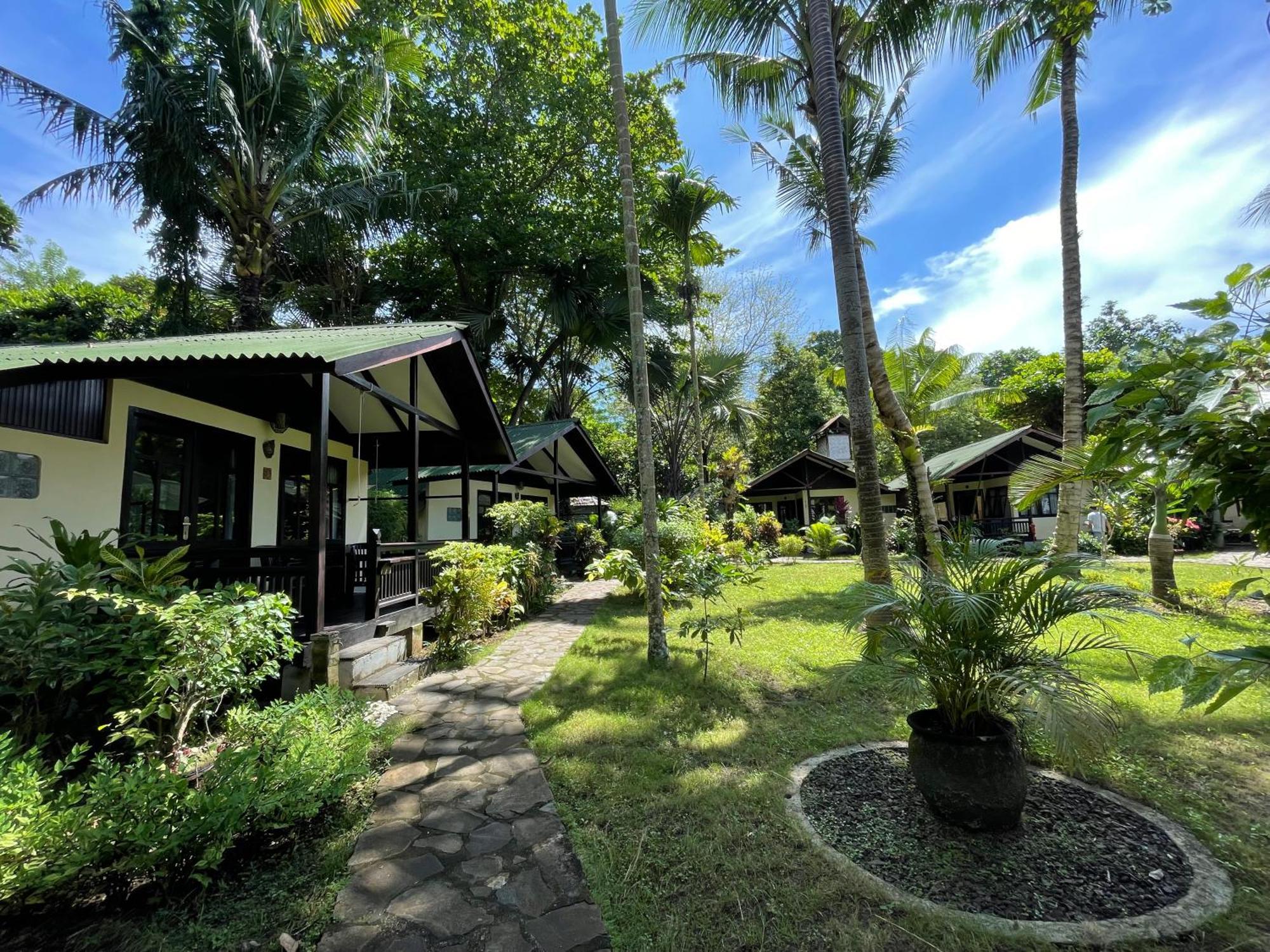 The Village Bunaken Kültér fotó